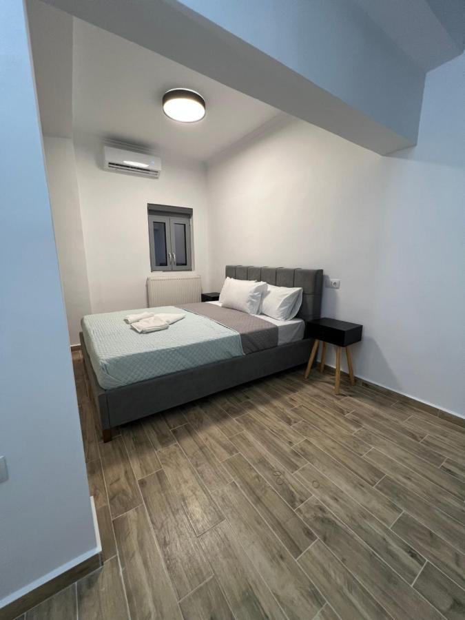 Ag.Stone.Home Isthmia Esterno foto